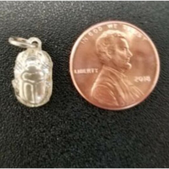Jewelry - Vintage (90s) Egyptian Sterling Silver Charm